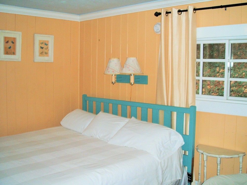 The Pines Cottages Woodfin Exterior photo
